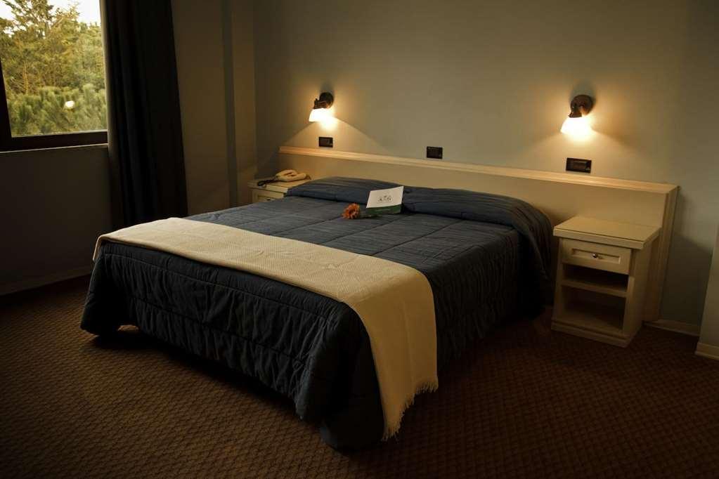 Il Grifo Hotel E Bisteccheria Toscana มอนติปุลเชียโน ห้อง รูปภาพ